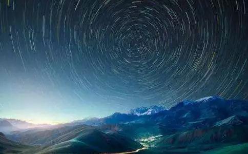 ӡ�ⷨʦ������һ�������������ֻ�֮��