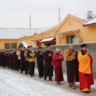 ���հ����ӷ�ʥ���գ������۹��ƹ��ޣ���Բ����