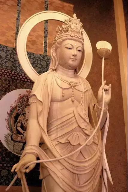 ���չ�ӭ�չ�����ʥ���գ��շ�ǧ�⣬�������£�����ڤ����