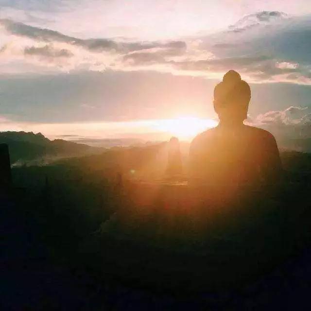 ��Դ�Ϻ��У�һ�з����Ƿ�