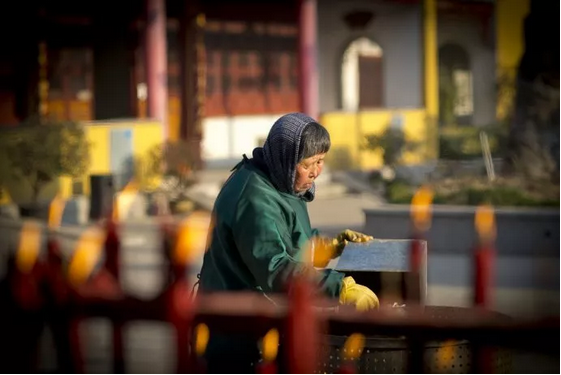 ����β������ٺ�����Ե������ֵֹİݷ���ɣ�����������