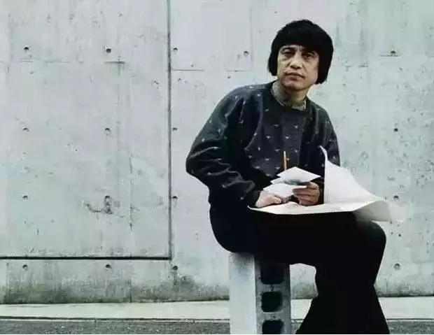 ������������ʮ���׵Ĵ����Ϊ���úڰ��е��������������