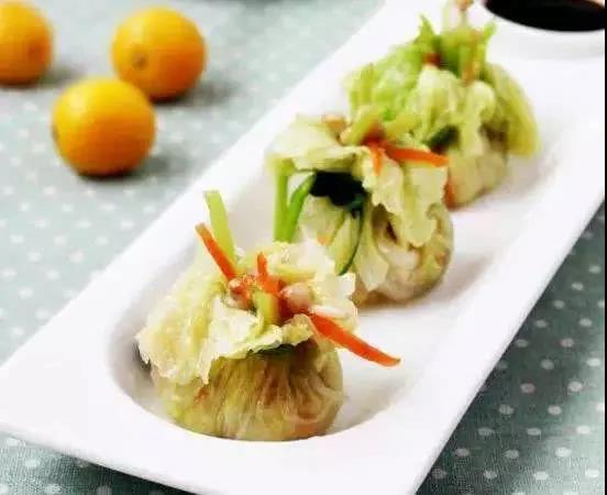 这样做一顿素食“年夜饭”,好吃又好看! 这样做一顿素食“年夜饭”,好吃又好看!