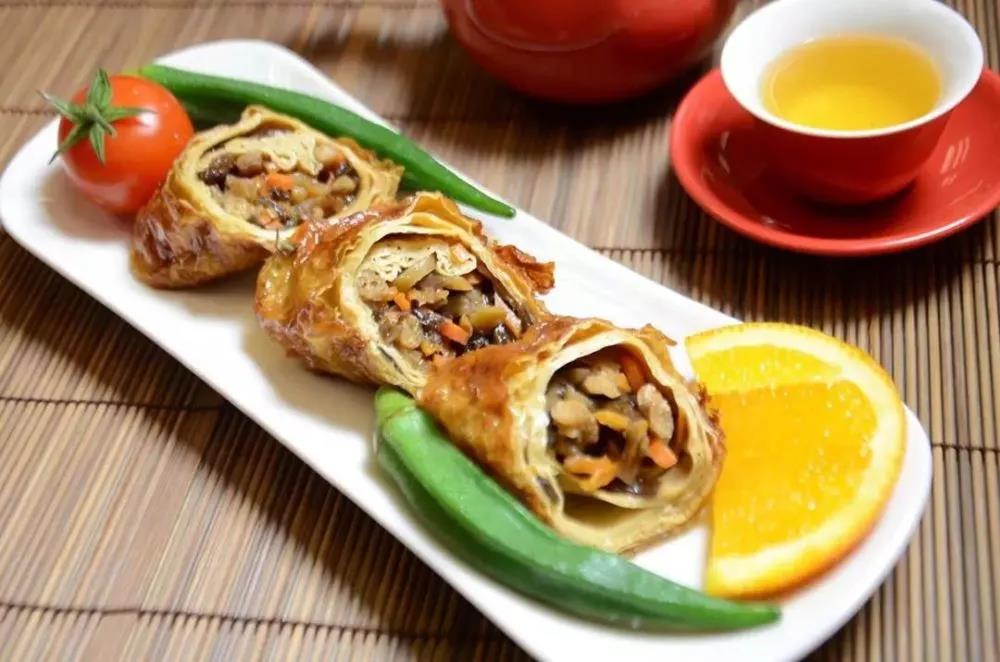 这样做一顿素食“年夜饭”,好吃又好看! 这样做一顿素食“年夜饭”,好吃又好看!