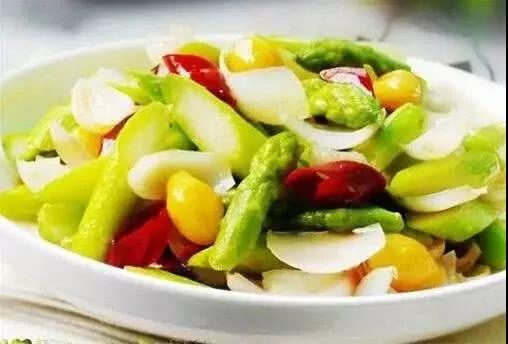 这样做一顿素食“年夜饭”,好吃又好看! 这样做一顿素食“年夜饭”,好吃又好看!