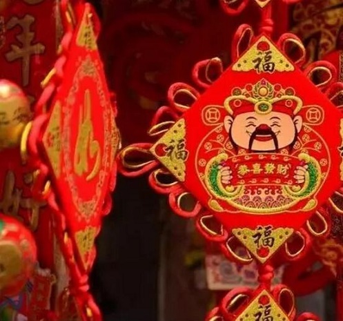 ���³���Ӳ���ף�����˵�ͷ�����˺�ͨ��