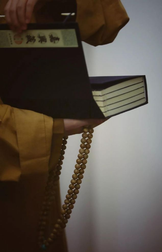 戴上佛珠就吉祥了吗? 戴上佛珠就吉祥了吗?