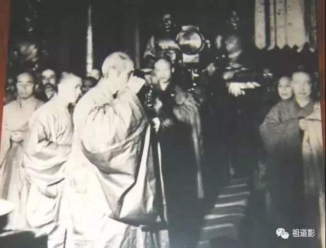 �����Ϻ��У����¸��ϣ���ж�����������Ȼӵ����