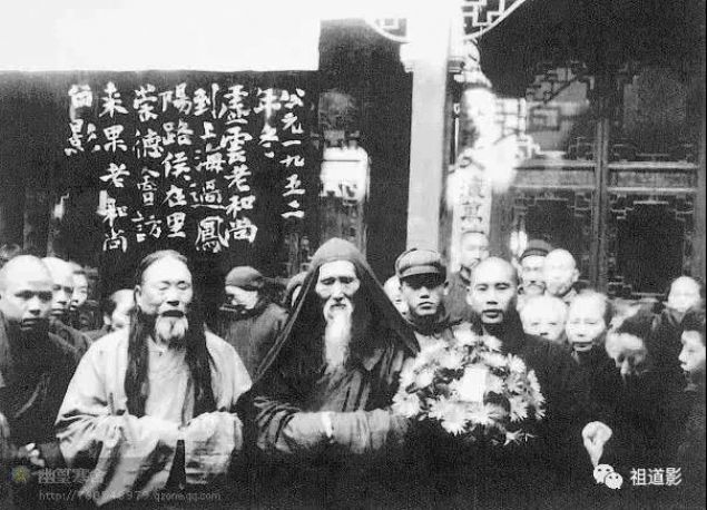 �����Ϻ��У����¸��ϣ���ж�����������Ȼӵ����