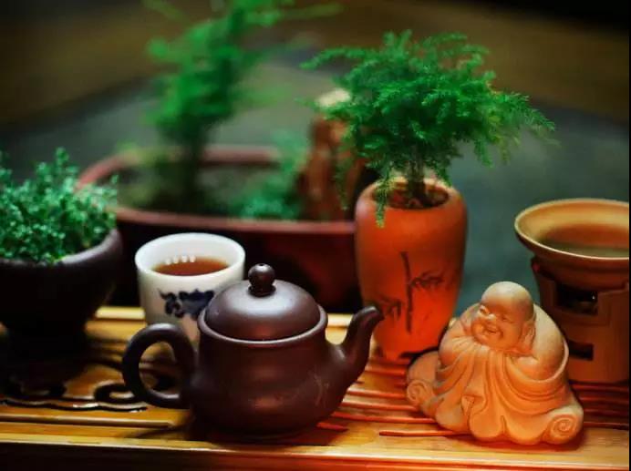 �������䣺�両�䣬���ݳޣ���ӹ�ף�