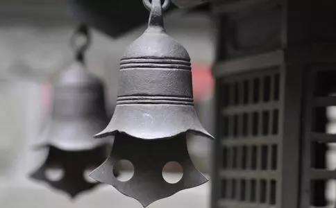 每天会看到电视能否受八关斋戒? 每天会看到电视能否受八关斋戒?