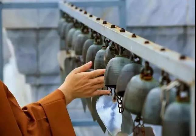 在日常生活中如何用心念佛? 在日常生活中如何用心念佛?