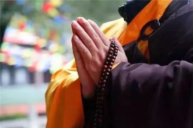 �ٻ��������ƬҶ��մ�����м�����������