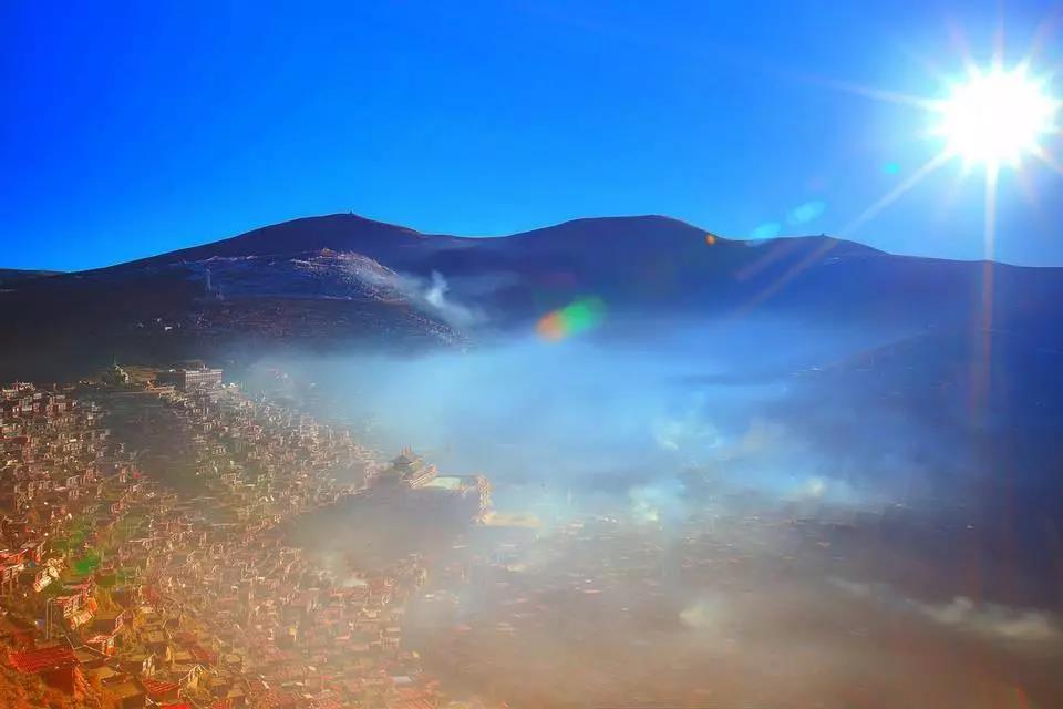 �ܵ���ɽ�ͽбչأ�ѧ��û��ô�򵥡���