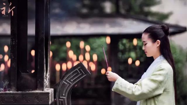 ��һ��ѧ������ӣ������˵ĸ�����