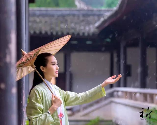 ��һ��ѧ������ӣ������˵ĸ�����