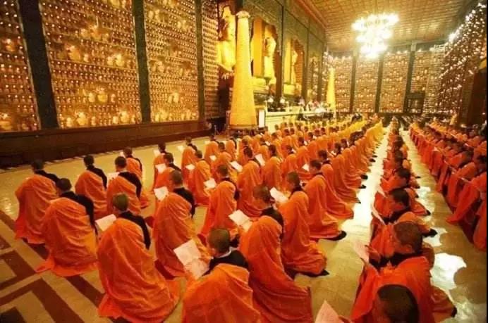 印光法师:当熟看净土十要,此净土著述之菁华也 印光法师:当熟看净土十要,此净土著述之菁华也