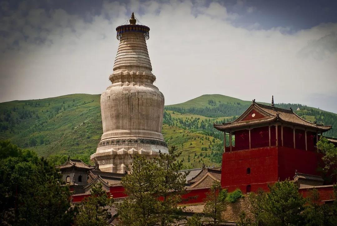 高僧们的“五台山奇遇记”:文殊菩萨会迎接每位来五台山的人 高僧们的“五台山奇遇记”:文殊菩萨会迎接每位来五台山的人