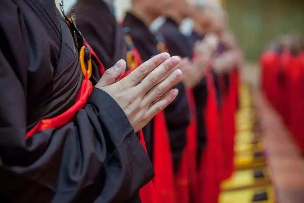 �����ߵ��а�����