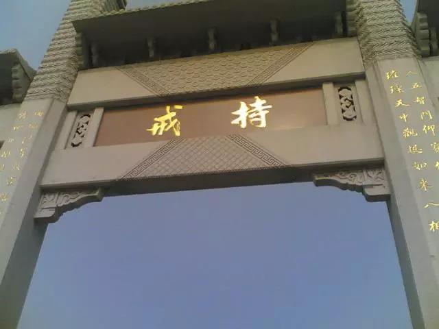 �����Ϻ��У�ѧ�����򲻿ɳ���