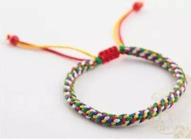 今日端午节,祛毒避邪,为家人祈福! 今日端午节,祛毒避邪,为家人祈福!