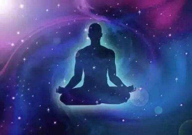 用智慧面对世间的种种荣辱毁誉 用智慧面对世间的种种荣辱毁誉