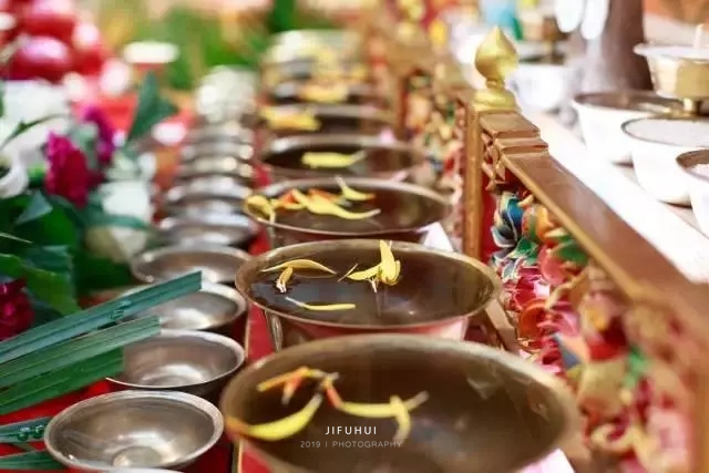 �����������������һ�ڹ�ˮ����_����Բ����