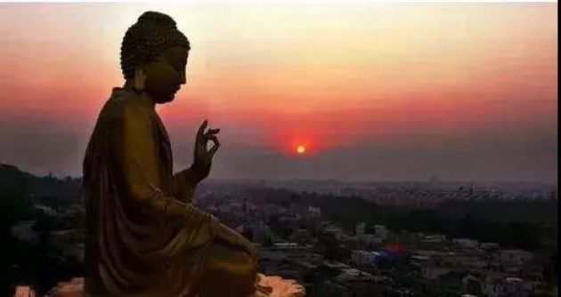 如何对待鬼神?一代高僧虚云老和尚的“鬼神护法” 如何对待鬼神?一代高僧虚云老和尚的“鬼神护法”