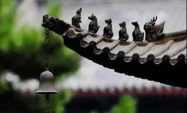 �˸�������ɣ�������������