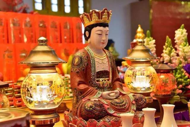 佛门里的一些规矩,居士必知! 佛门里的一些规矩,居士必知!