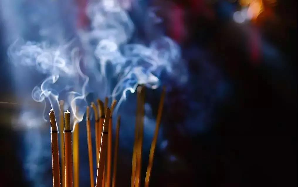 真正的修行是红尘炼心 真正的修行是红尘炼心