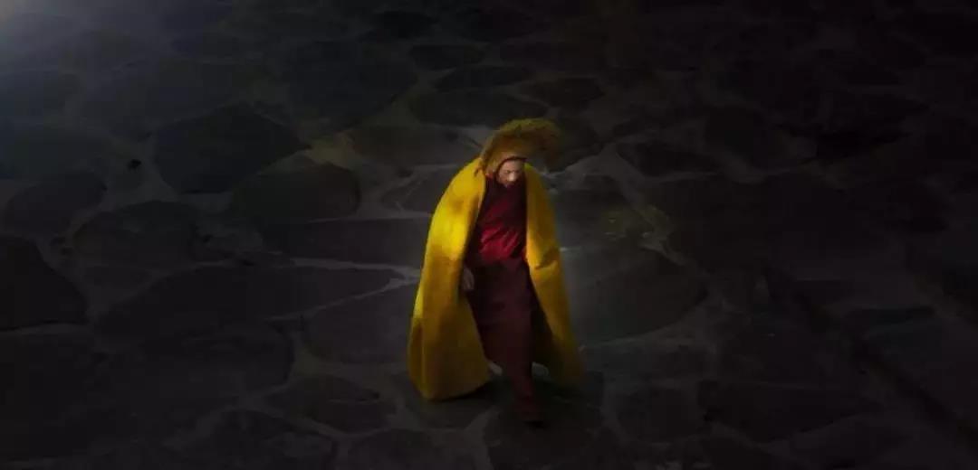 ���������һ�ж������������ʲôί����