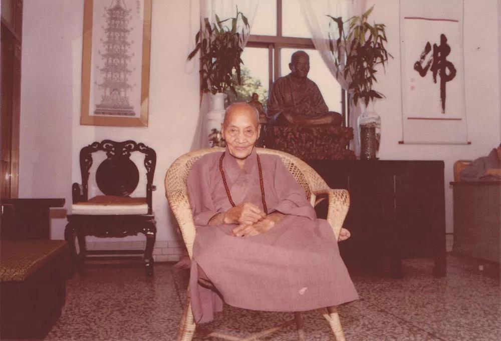 入洞坐禅念佛十几年,预知时至,念佛往生! 入洞坐禅念佛十几年,预知时至,念佛往生!