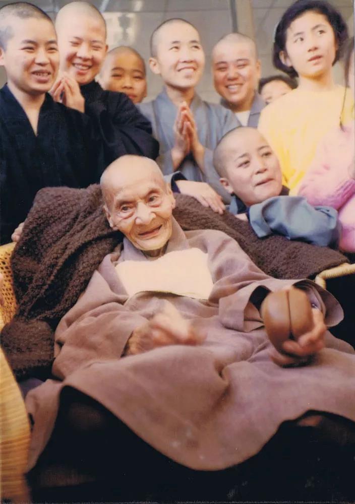 入洞坐禅念佛十几年,预知时至,念佛往生! 入洞坐禅念佛十几年,预知时至,念佛往生!