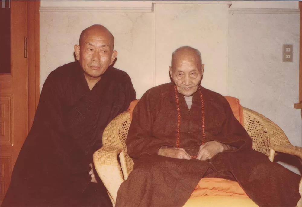 入洞坐禅念佛十几年,预知时至,念佛往生! 入洞坐禅念佛十几年,预知时至,念佛往生!