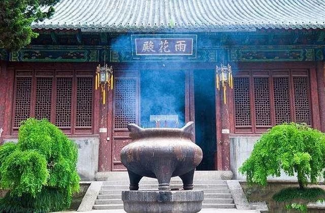 ��ʿ��ѧ��Ĺ����У�Ӧ������Щ���Σ�