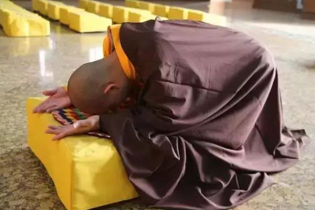 忏云法师讲述印祖的一则轶事:拜佛灵不灵? 忏云法师讲述印祖的一则轶事:拜佛灵不灵?