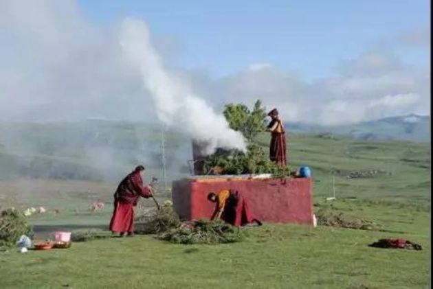 �����˿࣬��һ�ֿ��㶼�Ӳ���