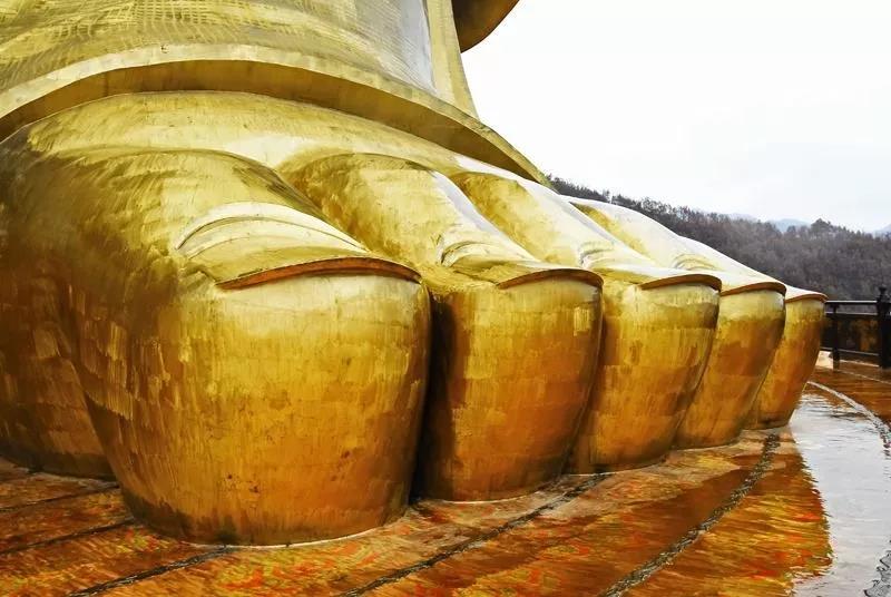 �������������ӣ��۾�Ӯ��