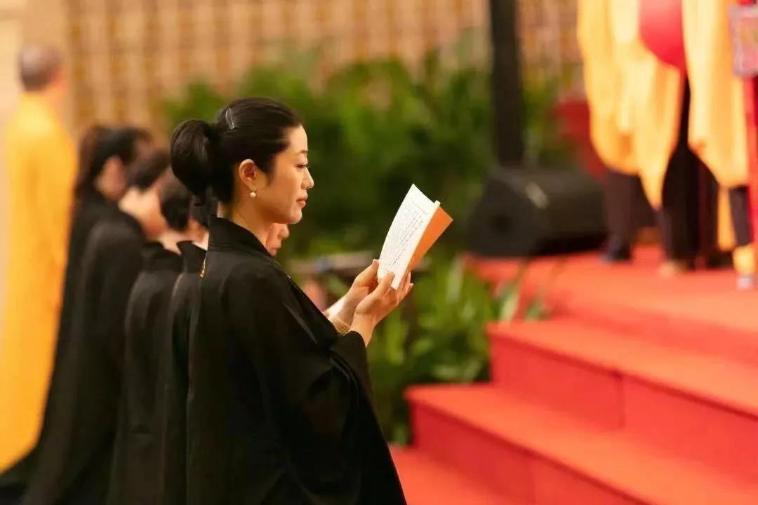 һ�𿴿�����˵����ж����