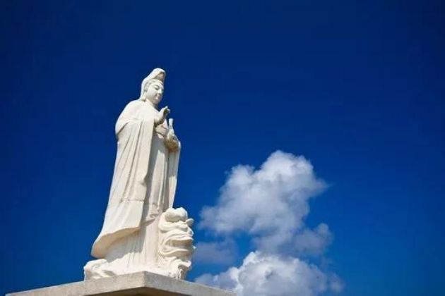 观音菩萨近代显化的一段真实圣迹 观音菩萨近代显化的一段真实圣迹