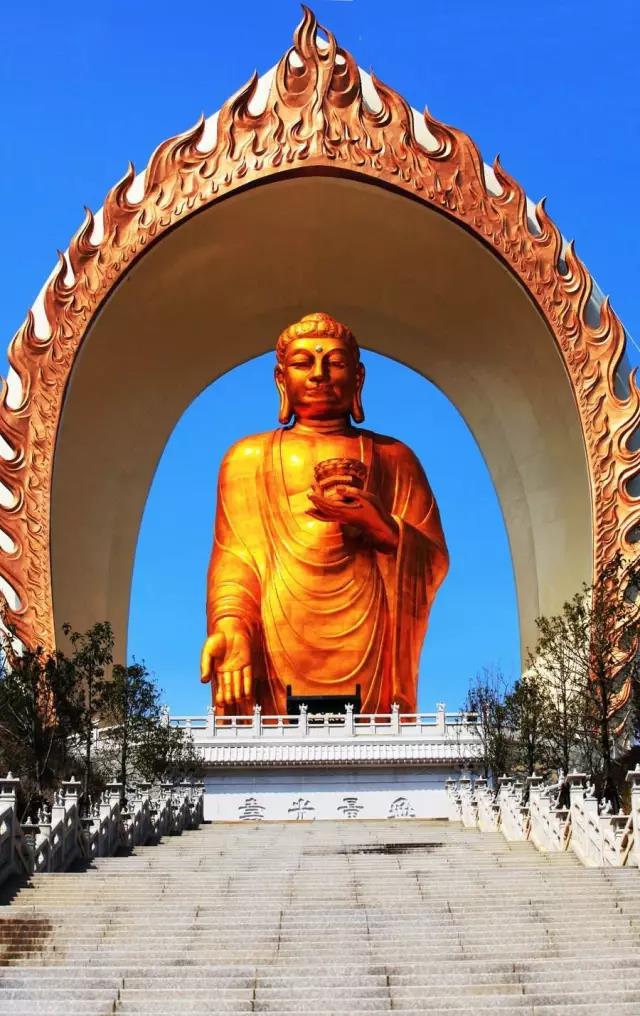 如何对治妄想杂念?善巧转换!持佛名,抵妄念 如何对治妄想杂念?善巧转换!持佛名,抵妄念