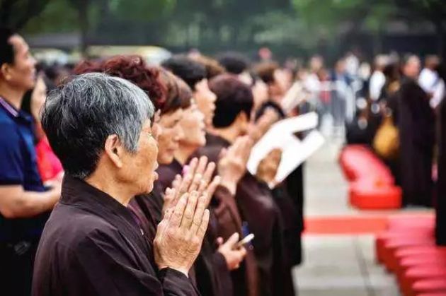 ��ʿ��ӦΪ��ѧ����������׵�����