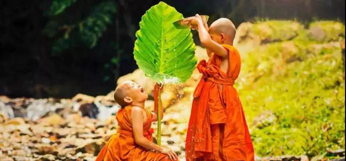 世间一切珍贵的东西,都不会轻易地得到 世间一切珍贵的东西,都不会轻易地得到