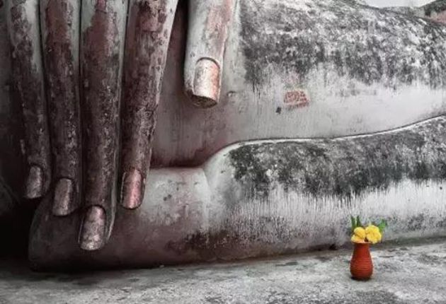 �β��Ϻ��У�һ�䰢���ӷ���ʲô���أ����ڡ�����ʵ��