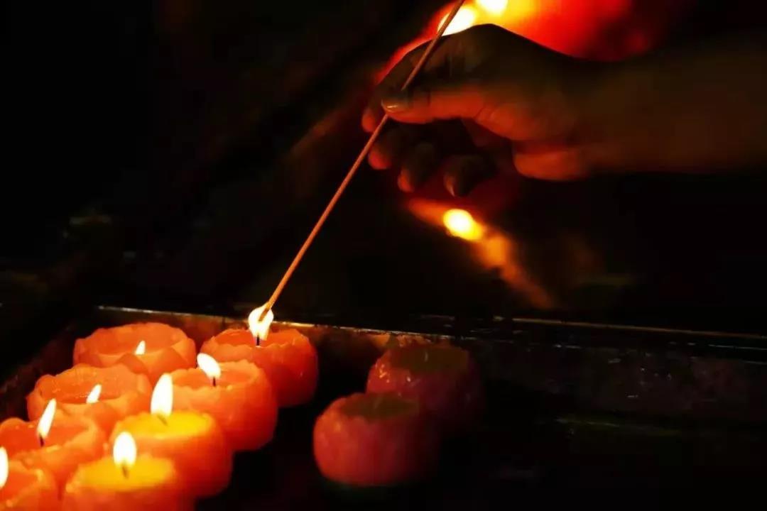 �������ô����ģ���֪���𣿣�������Ժ�ݷ�Ŵ����ǣ�