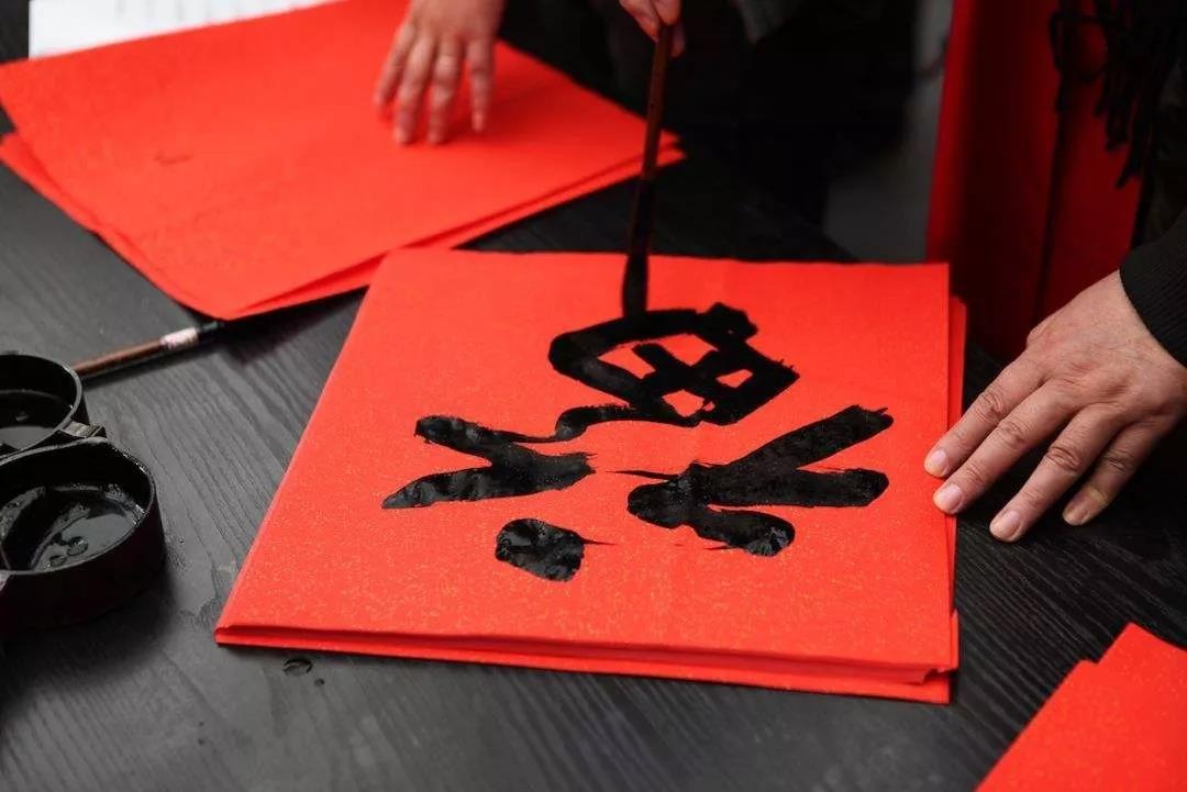 �������ô����ģ���֪���𣿣�������Ժ�ݷ�Ŵ����ǣ�