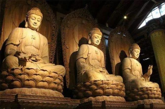 ӡ�ⷨʦ����������֮��ݣ���Բ����٣�����ף�������֮����