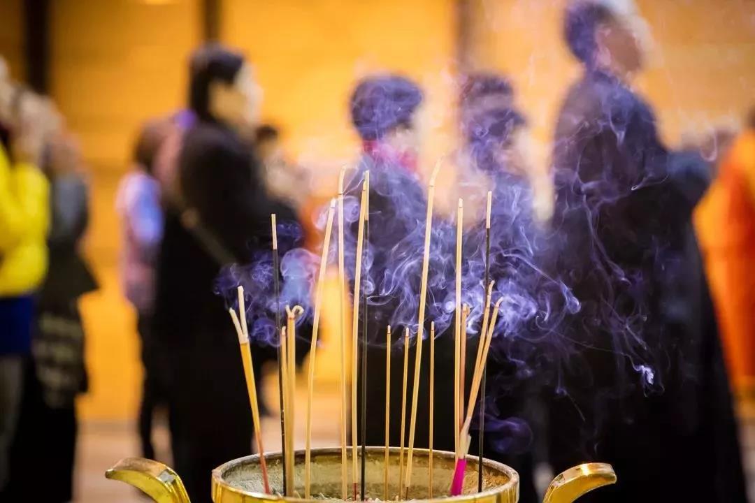 现在人学佛,度人未成,反被人度去! 现在人学佛,度人未成,反被人度去!