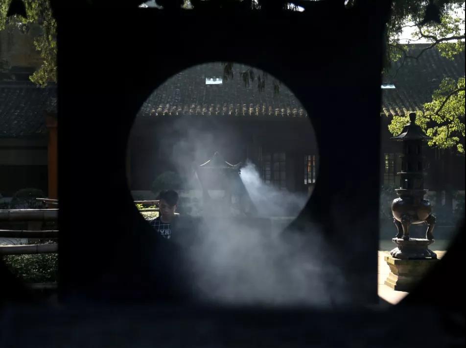 蕅益大师:念佛法门,别无奇特,只在这四个字…… 蕅益大师:念佛法门,别无奇特,只在这四个字……